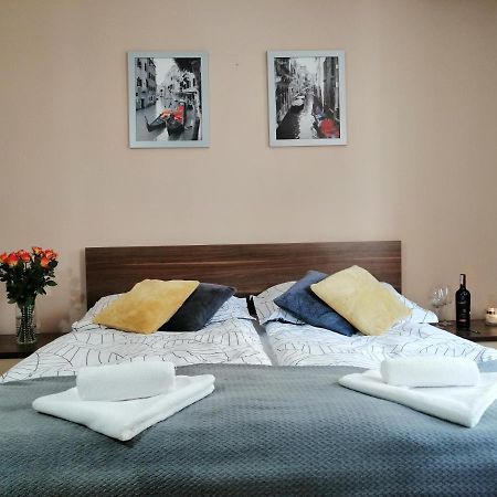 코워브제크 Cicha Przystan Apartament Starowka 아파트 외부 사진